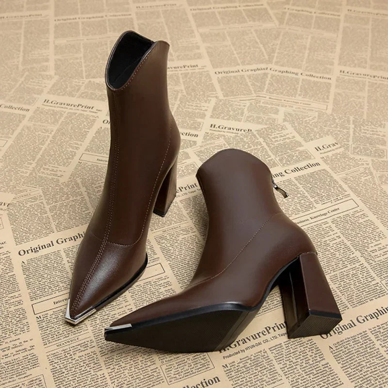 Lexiâ„¢ | Comfortable Leather Ankle Boot for Women