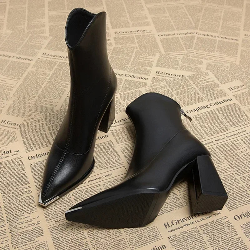 Lexiâ„¢ | Comfortable Leather Ankle Boot for Women