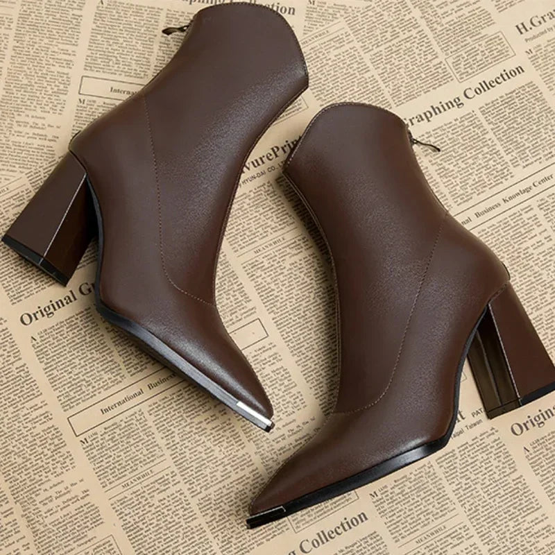 Lexiâ„¢ | Comfortable Leather Ankle Boot for Women