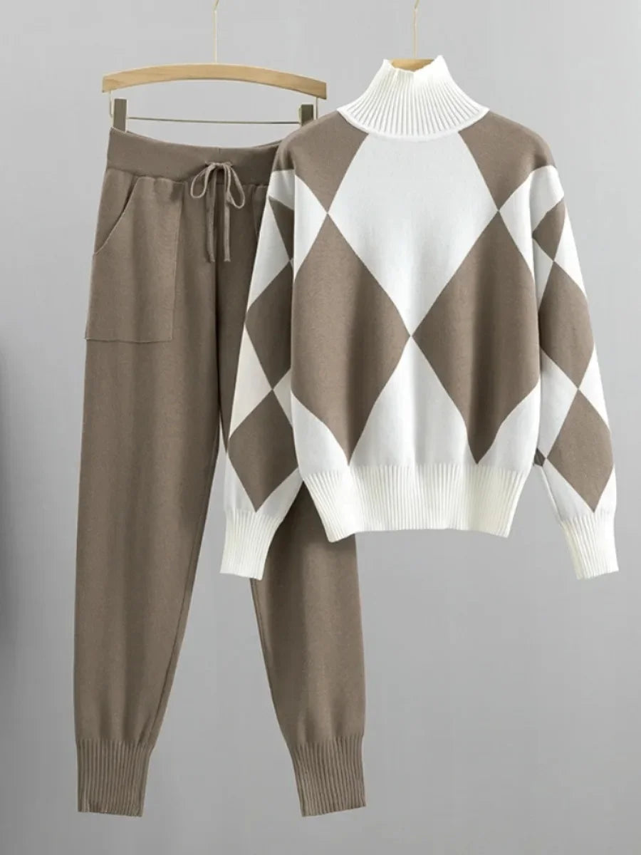 Mabelâ„¢ | Comfortable Two-Piece Set for Spring