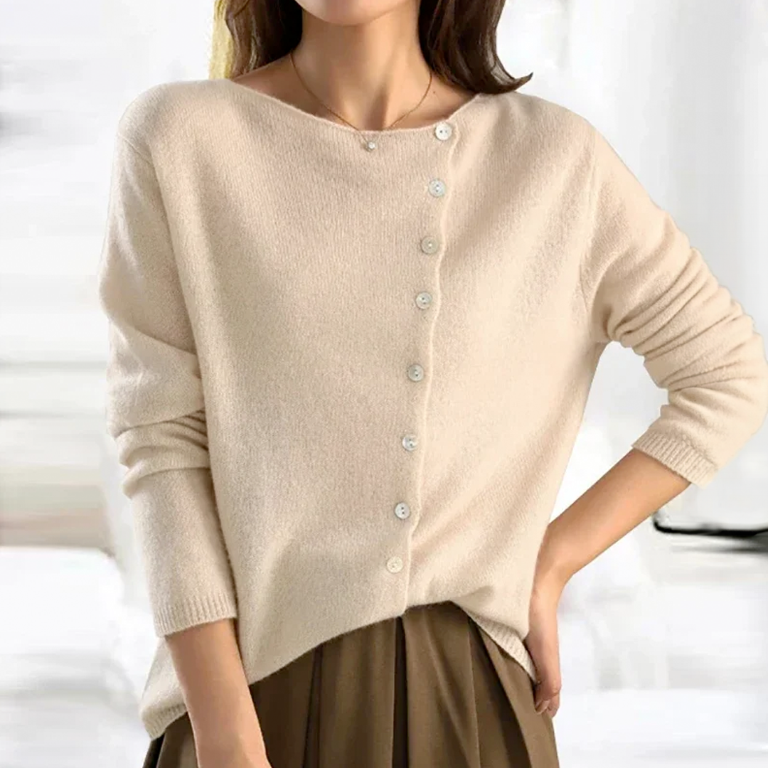 Giaâ„¢ | Stylish Button-Down Cardigan