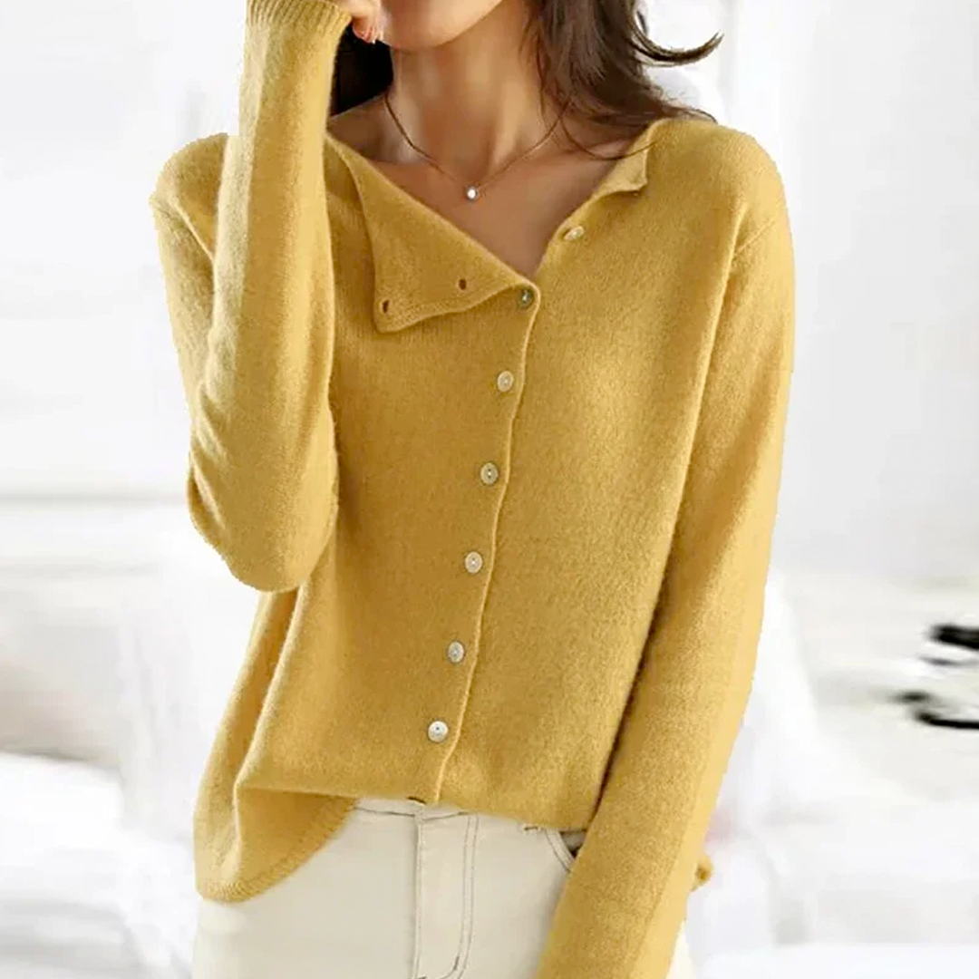 Giaâ„¢ | Stylish Button-Down Cardigan